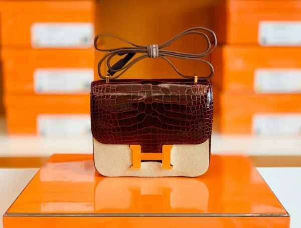 Hermes Constance Shiny Alligator crocodile ck57 Bordeaux red Gold Hardware 18cm Full Handmade