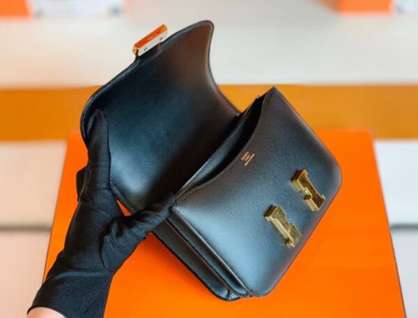 mmexport1672913536380-1024x779-1 Hermes Constance Box Black Gold Hardware 18cm Full Handmade
