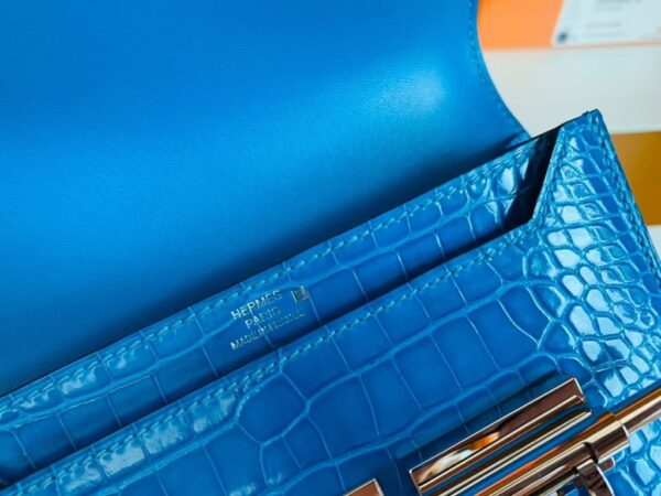 mmexport1672913562298-1024x768-1 Hermes mini Verrou Shiny Alligator 7Q Sea Blue Silver Hardware 17cm Full Handmade