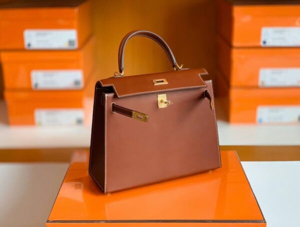 mmexport1673323280709-1024x774-1 Hermes Kelly Barenia Reddish brown Gold Hardware 25cm Full Handmade