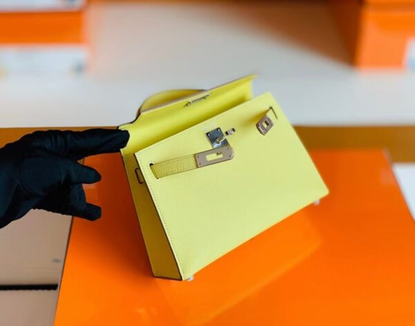 mmexport1673323310539-1024x806-1 Hermes Mini Kelly Epsom 9R Lemon Yellow Silver Hardware 19cm Full Handmade