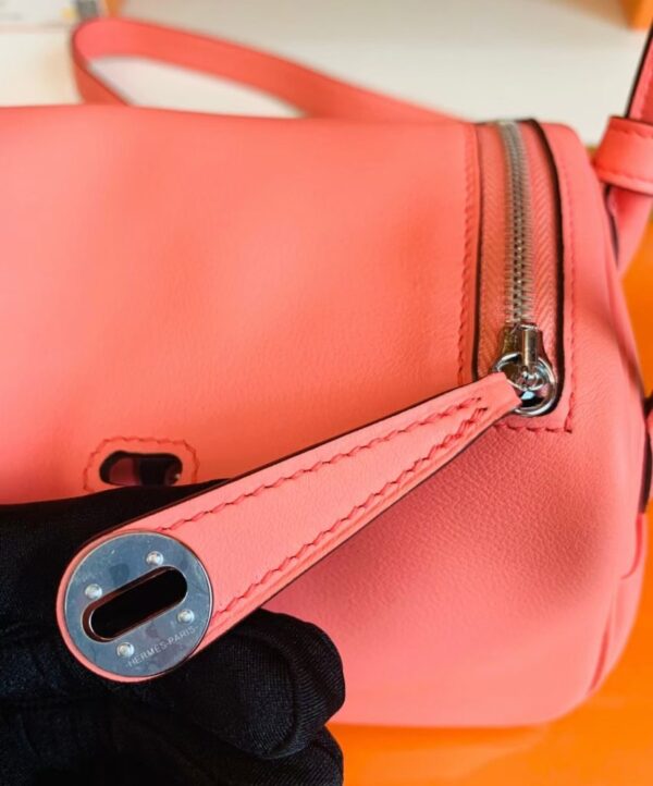mmexport1673338759592-851x1024-1 Hermes mini Lindy TC Leather 8w lipstick pink Silver Hardware 19cm Full Handmade