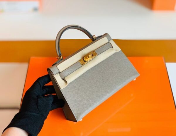 mmexport1673338785424-1024x791-1 Hermes Mini Kelly Epsom gris ashpite Gold Hardware 19cm Full Handmade