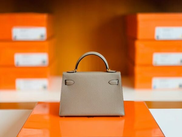 mmexport1673338788393-1024x770-1 Hermes Mini Kelly Epsom gris ashpite Gold Hardware 19cm Full Handmade