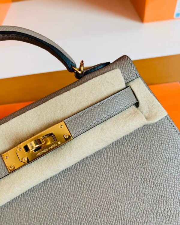 mmexport1673338791385-822x1024-1 Hermes Mini Kelly Epsom gris ashpite Gold Hardware 19cm Full Handmade