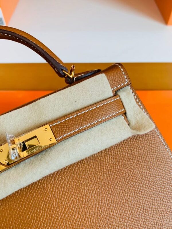 mmexport1673338814998-768x1024-1 Hermes Mini Kelly Epsom Golden Brown Gold Hardware 19cm Full Handmade