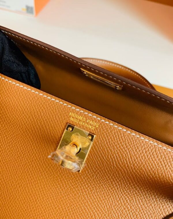 mmexport1673338818825-812x1024-1 Hermes Mini Kelly Epsom Golden Brown Gold Hardware 19cm Full Handmade