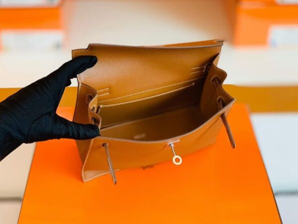 mmexport1673338911182-1024x768-1 Hermes kelly dance Swift Golden Brown Silver Hardware 22cm Full Handmade