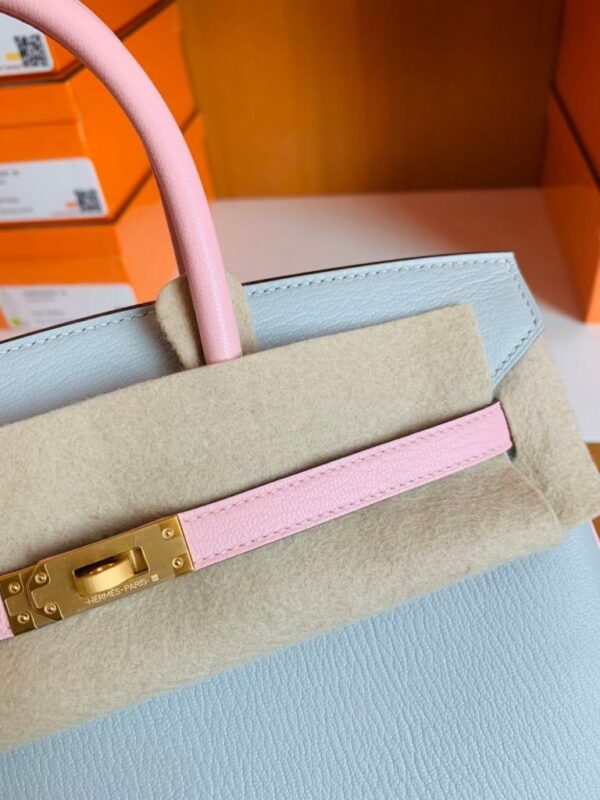 mmexport1673344815338-768x1024-1 Hermes Birkin Chevre 3Q sakura pink & 80 Pearl grey Gold Hardware 25cm Full Handmade