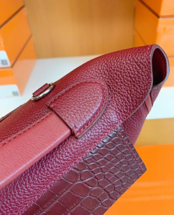 mmexport1673344848828-826x1024-1 Hermes Kelly 2424 Matte crocodile & Togo Bordeaux red Silver Hardware 29cm Full Handmade