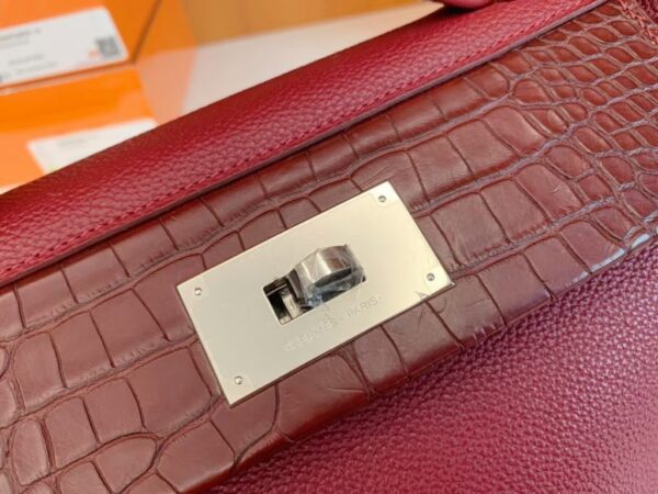 mmexport1673344852052-1024x768-1 Hermes Kelly 2424 Matte crocodile & Togo Bordeaux red Silver Hardware 29cm Full Handmade