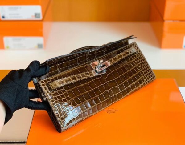 mmexport1673344900190-1024x804-1 Hermes Kelly cut Olive green Shiny crocodile Silver Hardware 31cm Full Handmade