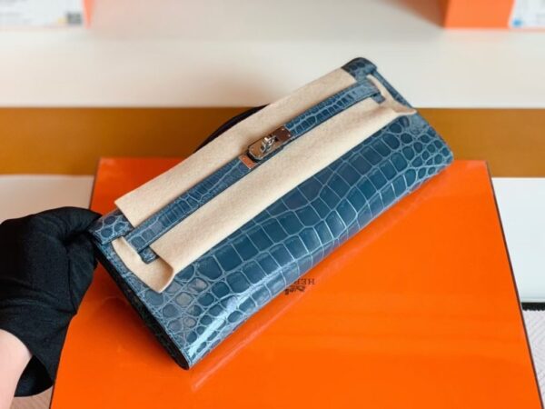 mmexport1673344920330-1024x768-1 Hermes Kelly cut Shiny crocodile Blue Silver Hardware 31cm Full Handmade