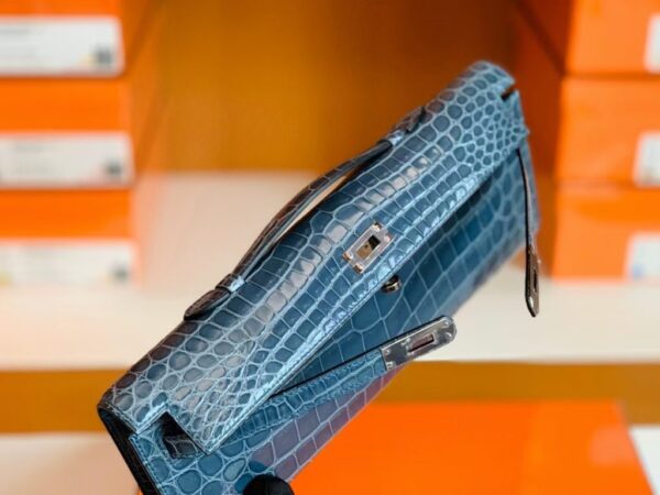 mmexport1673344925327-1024x768-1 Hermes Kelly cut Shiny crocodile Blue Silver Hardware 31cm Full Handmade