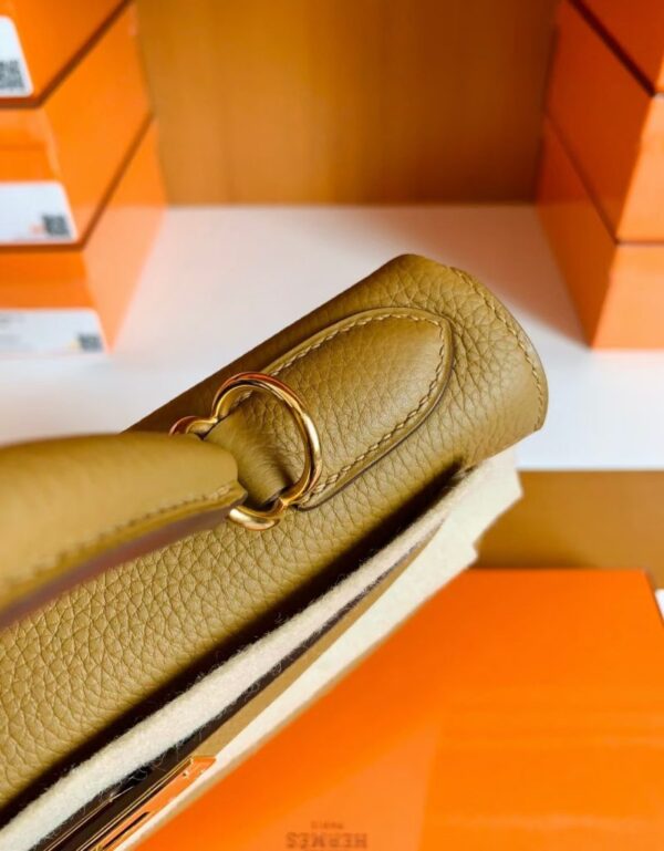 mmexport1673774877202-799x1024-1 Hermes Kelly Togo U8 Light Golden color Gold Hardware 28cm Full Handmade