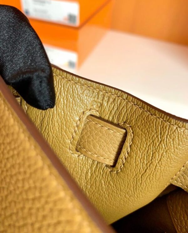 mmexport1673774884821-827x1024-1 Hermes Kelly Togo U8 Light Golden color Gold Hardware 28cm Full Handmade