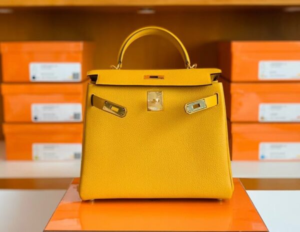 Hermes Kelly Togo 9D Amber yellow Gold Hardware 28cm Full Handmade