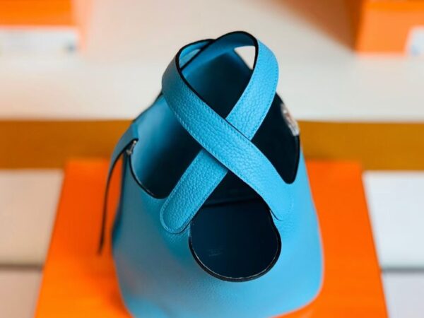 mmexport1673775340659-1024x768-1 Hermes Picotin Lock Togo P3 Candy Blue Silver Hardware 18cm Full Handmade