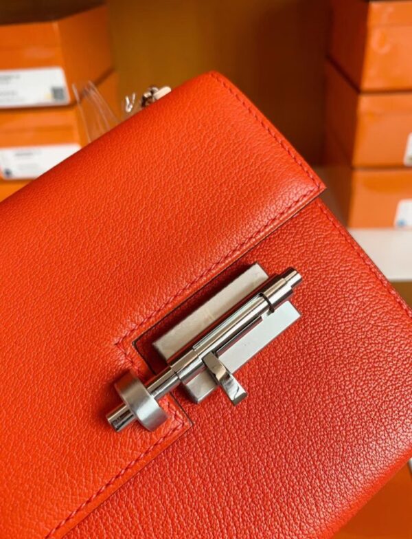 mmexport1673775390145-784x1024-1 Hermes Verrou Chevre Orange Silver Hardware 17cm Full Handmade
