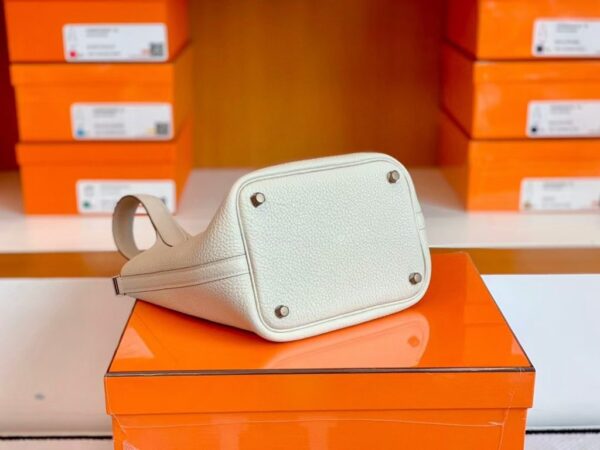 mmexport1674908829910-1024x768-1 Hermes Picotin Lock Togo craie White Silver Hardware 18cm Full Handmade