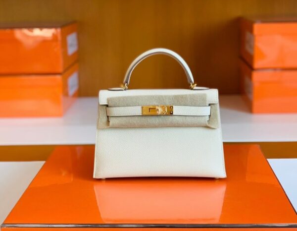 mmexport1674909222873-1024x796-1 Hermes mini kelly Epsom Creamy White Silver Hardware 19cm Full Handmade