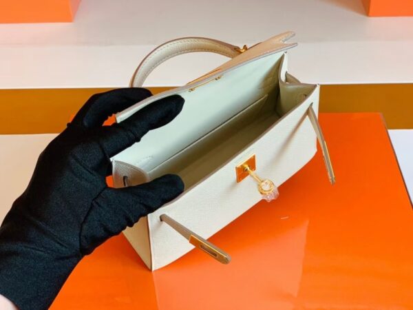 mmexport1674909232541-1024x768-1 Hermes mini kelly Epsom Creamy White Silver Hardware 19cm Full Handmade