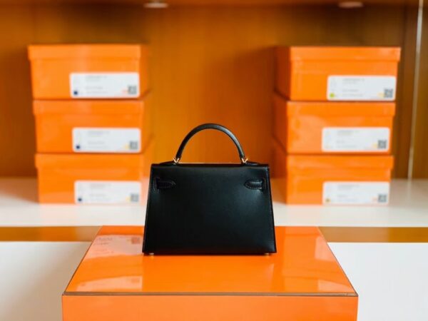 Hermes mini kelly Box Black Gold Hardware 19cm Full Handmade