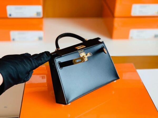 Hermes mini kelly Box Black Gold Hardware 19cm Full Handmade