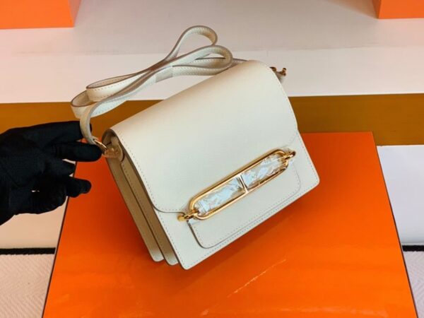 mmexport1674909530992-1024x768-1 Hermes Roulis Eve Leather craie White Gold Hardware 18cm Full Handmade
