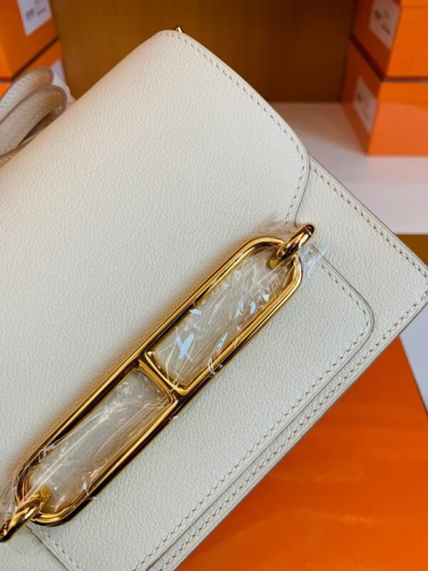mmexport1674909532411-768x1024-1 Hermes Roulis Eve Leather craie White Gold Hardware 18cm Full Handmade