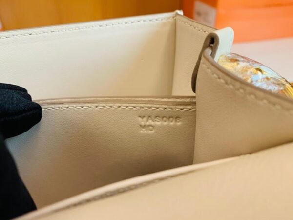 mmexport1674909540337-1024x768-1 Hermes Roulis Eve Leather craie White Gold Hardware 18cm Full Handmade