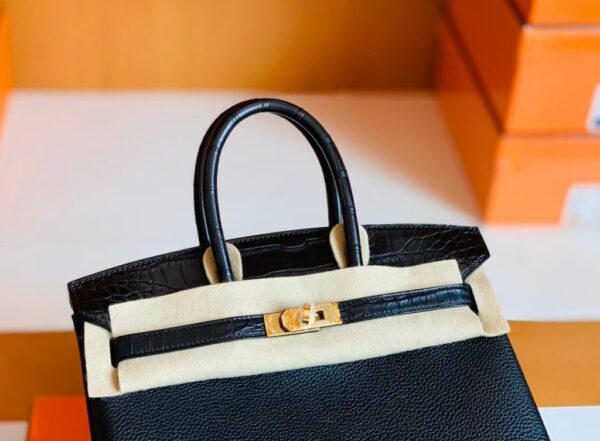 mmexport1675759309735-1024x753-1 Hermes Birkin Touch Togo & Matte Alligator ck89 Noir Gold Hardware 25cm Full Handmade