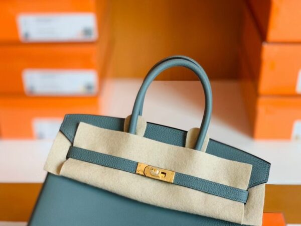 Hermes Birkin Togo 63 Almond green Gold Hardware 25cm Full Handmade