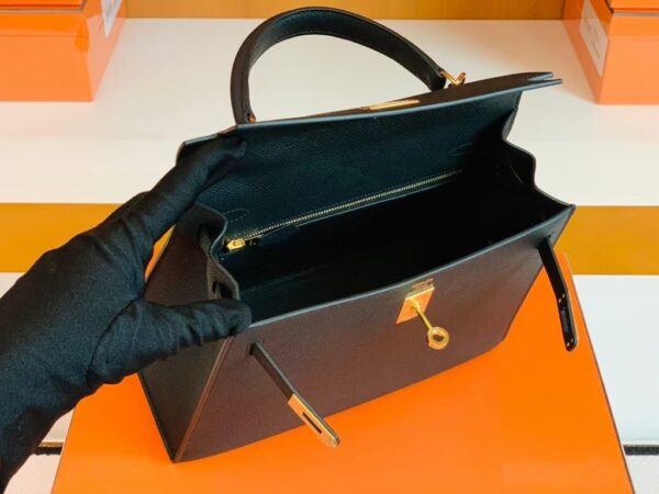 mmexport1675760665927-1024x768-1 Hermes Kelly Epsom Black Gold Hardware 25cm Full Handmade