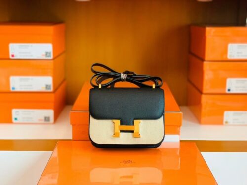 Hermes Constance Epsom Black Gold Hardware 18cm Full Handmade