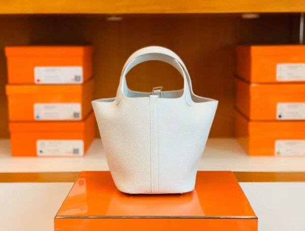 mmexport1675761383854-1024x777-1 Hermes Picotin Lock TC Leather 01 Pure white Silver Hardware 18cm Full Handmade