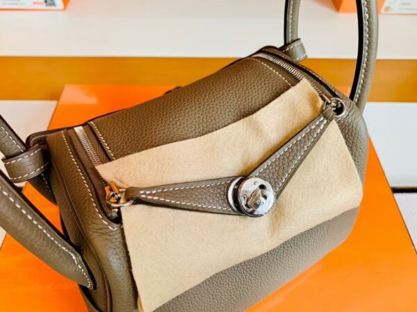 Hermes Mini Lindy Togo 18 etoupe grey Silver Hardware 19cm Full Handmade