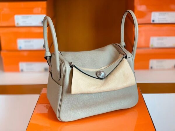 Hermes Lindy TC Leather Pearl grey Silver Hardware 26cm Full Handmade