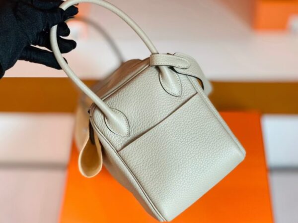 Hermes Lindy TC Leather Pearl grey Silver Hardware 26cm Full Handmade