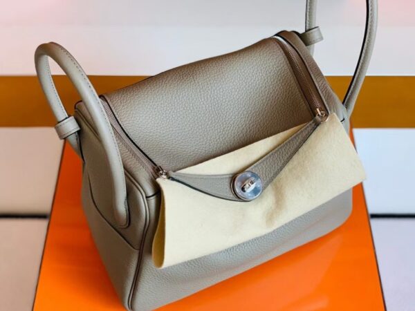 mmexport1676281347044-1024x768-1 Hermes Lindy TC Leather m8 gris asphalte Silver Hardware 26cm Full Handmade