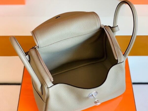 mmexport1676281353609-1024x768-1 Hermes Lindy TC Leather m8 gris asphalte Silver Hardware 26cm Full Handmade