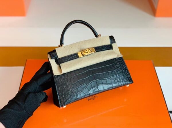 mmexport1676281449666-1024x760-1 Hermes Mini Kelly Sellier Matte Alligator crocodile Black Gold Hardware 19cm Full Handmade