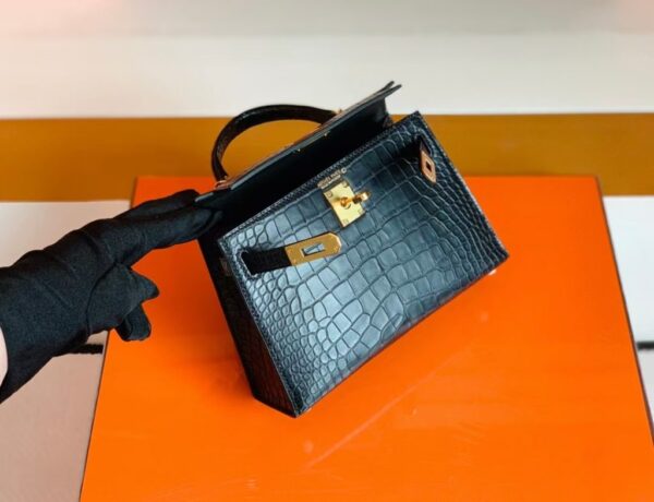 mmexport1676281458049-1024x785-1 Hermes Mini Kelly Sellier Matte Alligator crocodile Black Gold Hardware 19cm Full Handmade