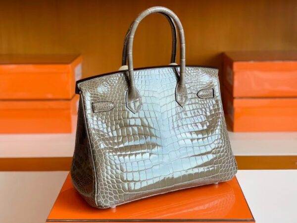 mmexport1677125559853-1024x768-1 Hermes Birkin Shiny Porosus crocodile Griss Silver Hardware 30cm Full Handmade