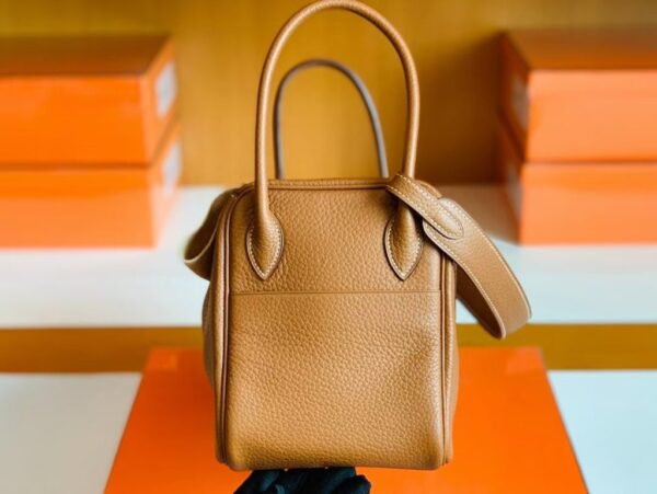 mmexport16771257380171-1024x770-1 Hermes Lindy TC Leather CK37 Golden Brown Gold Hardware 26cm Full Handmade