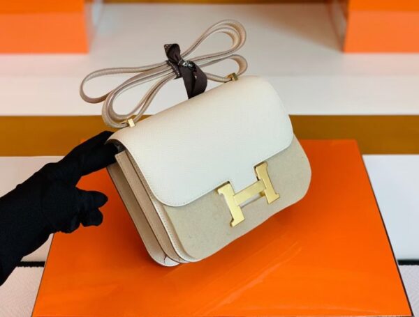 mmexport1677127436232-1024x777-1 Hermes Constance Epsom Creamy White Gold Hardware 18cm Full Handmade