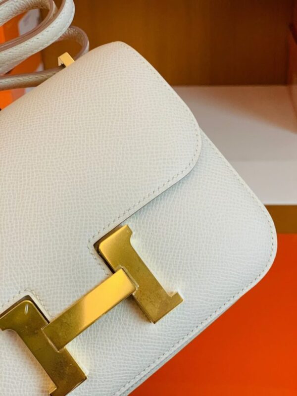 mmexport1677127437721-768x1024-1 Hermes Constance Epsom Creamy White Gold Hardware 18cm Full Handmade