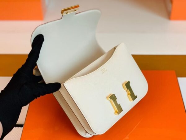 mmexport1677127439262-1024x768-1 Hermes Constance Epsom Creamy White Gold Hardware 18cm Full Handmade