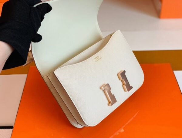 mmexport1677127469378-1024x776-1 Hermes Constance Epsom Creamy White Rose Gold Hardware 18cm Full Handmade