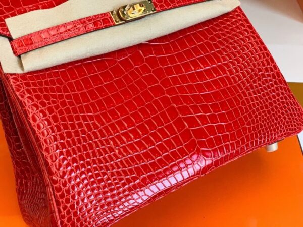 mmexport1678094144639-1024x768-1 Hermes Birkin Shiny Porosus crocodile Ferrari red Gold Hardware 25cm Full Handmade
